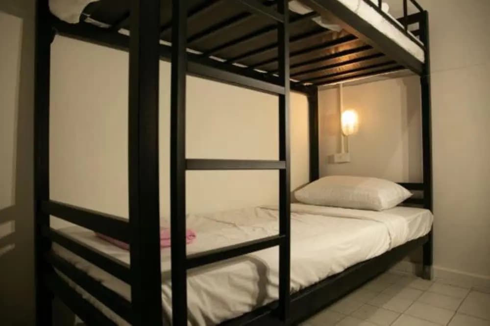 3 Plus 1 Hostel - photo 18