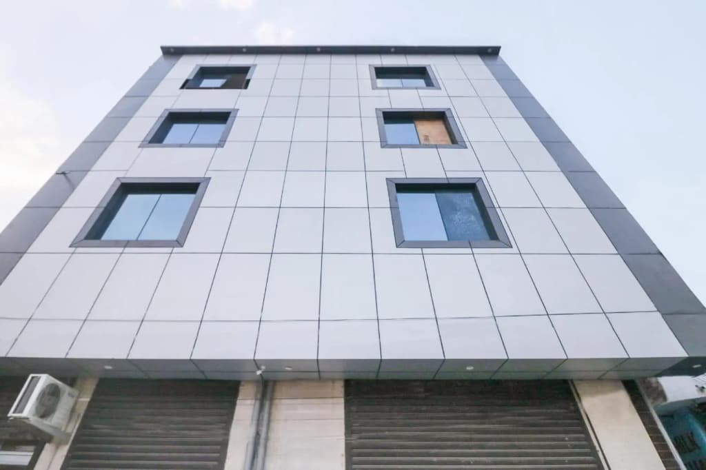 OYO 71197 Five Star residency - photo 1