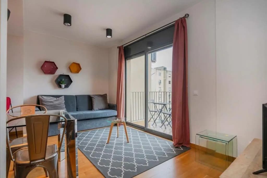 Modern and bright apartment in Eixample 5-1 - photo 5