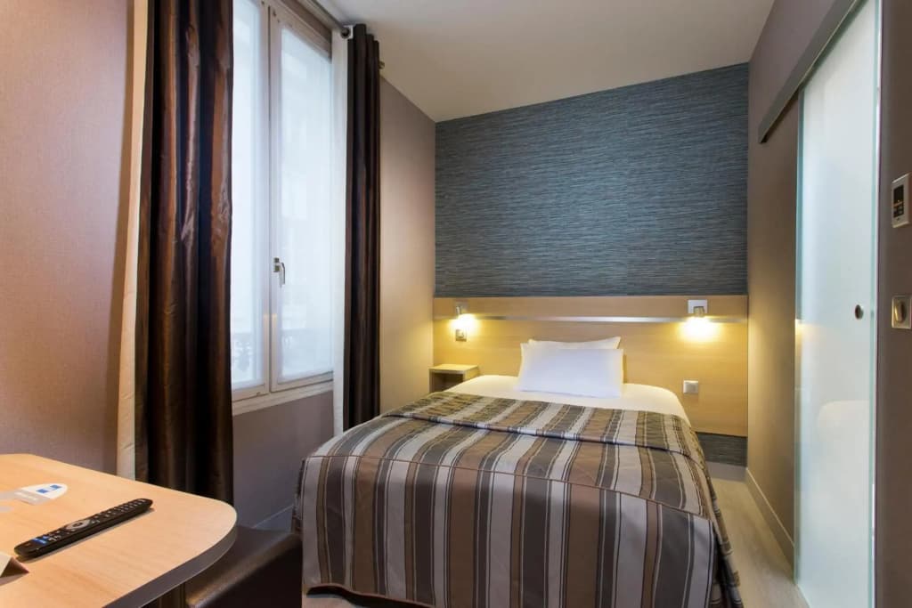 Hotel des Pavillons - photo 12
