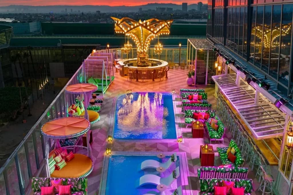 Moxy Downtown Los Angeles - photo 18