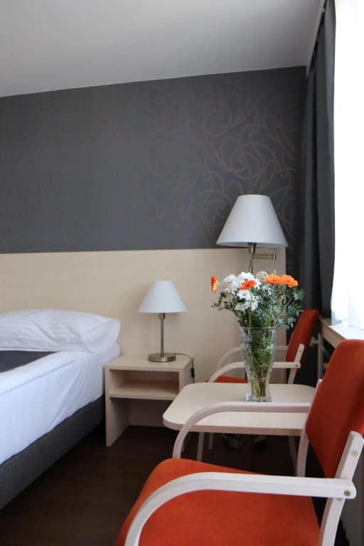 Hotel Krystal - photo 5