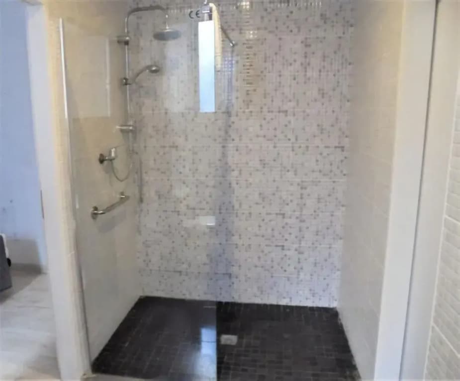 Hostal Easy Sants - photo 16