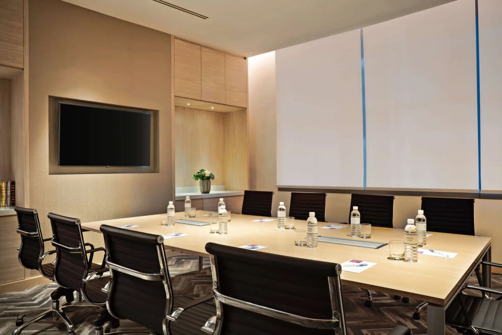 Hyatt Place Bangkok Sukhumvit 24 - photo 15