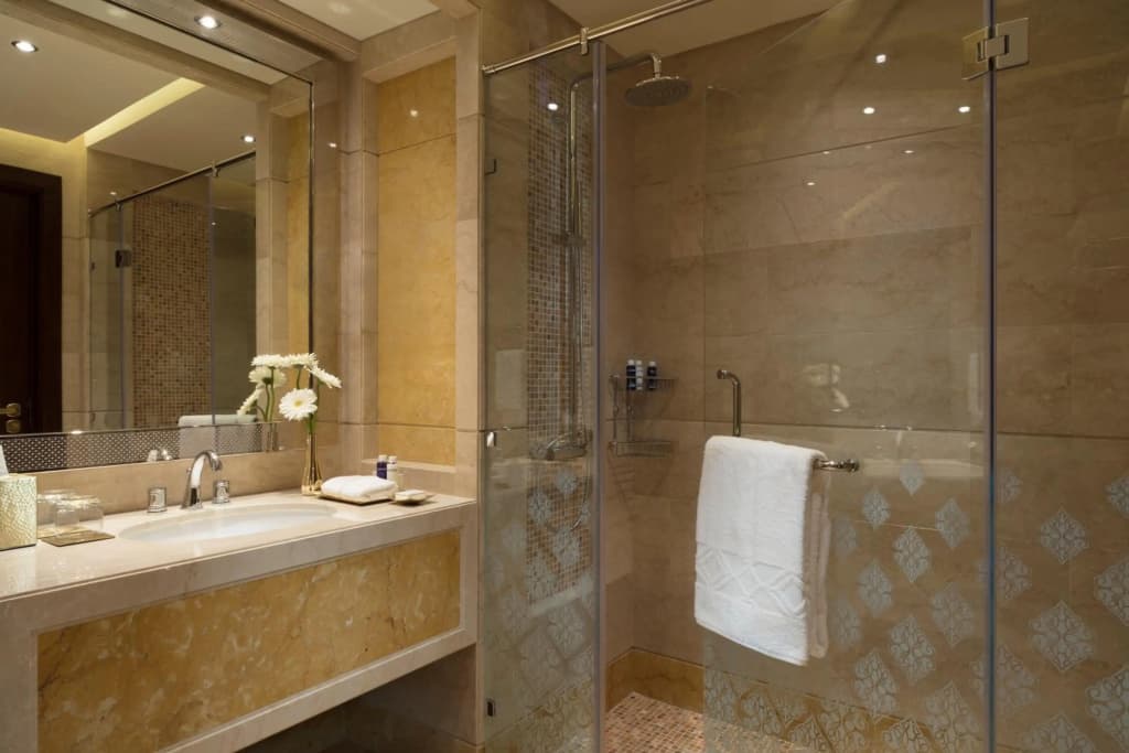 Al Najada Doha Hotel by Tivoli Hotel - photo 9
