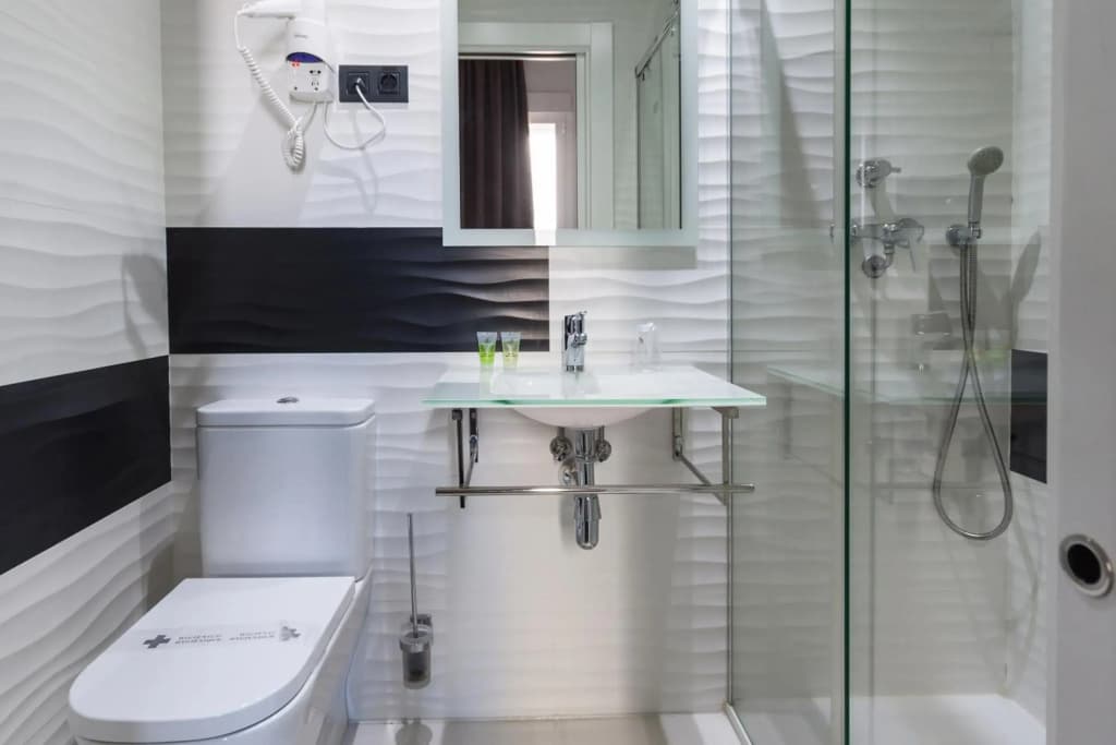Hostal Gran Via 44 - photo 8