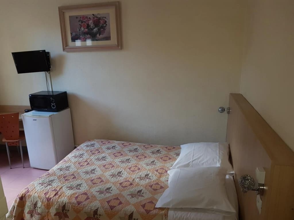 Au Royal Mad Hotel - photo 19