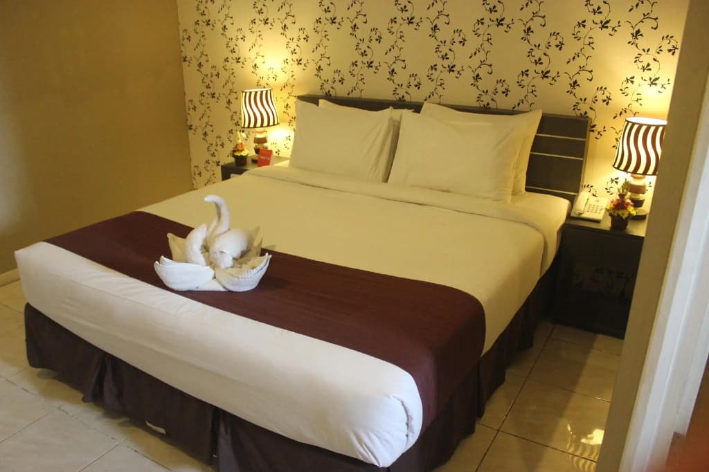Sunset Point Hotel Seminyak - photo 3