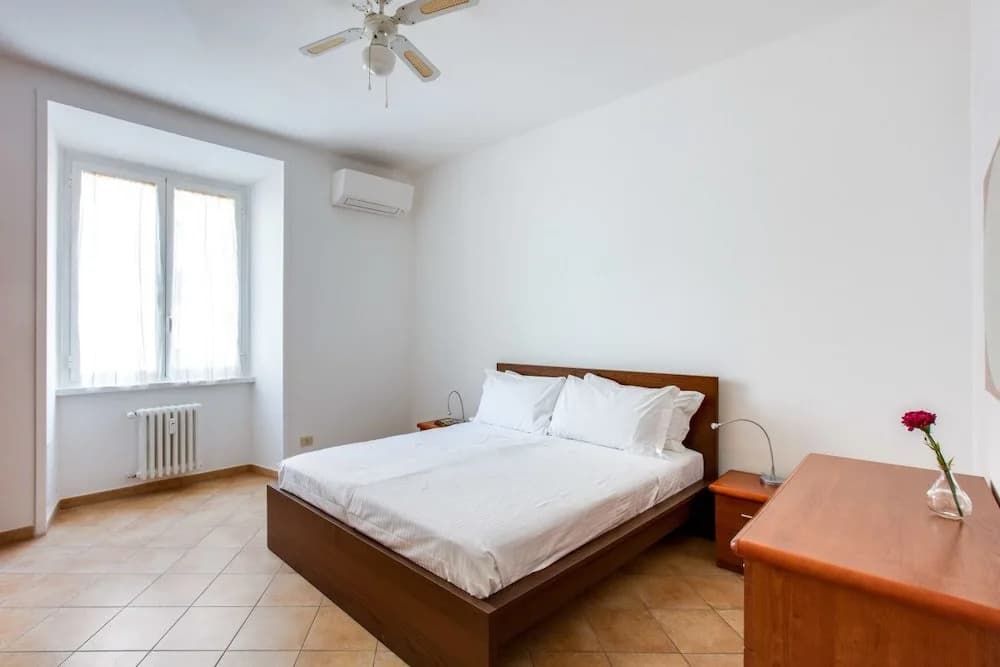 Large and Bright Flat in a Great Area - photo 5