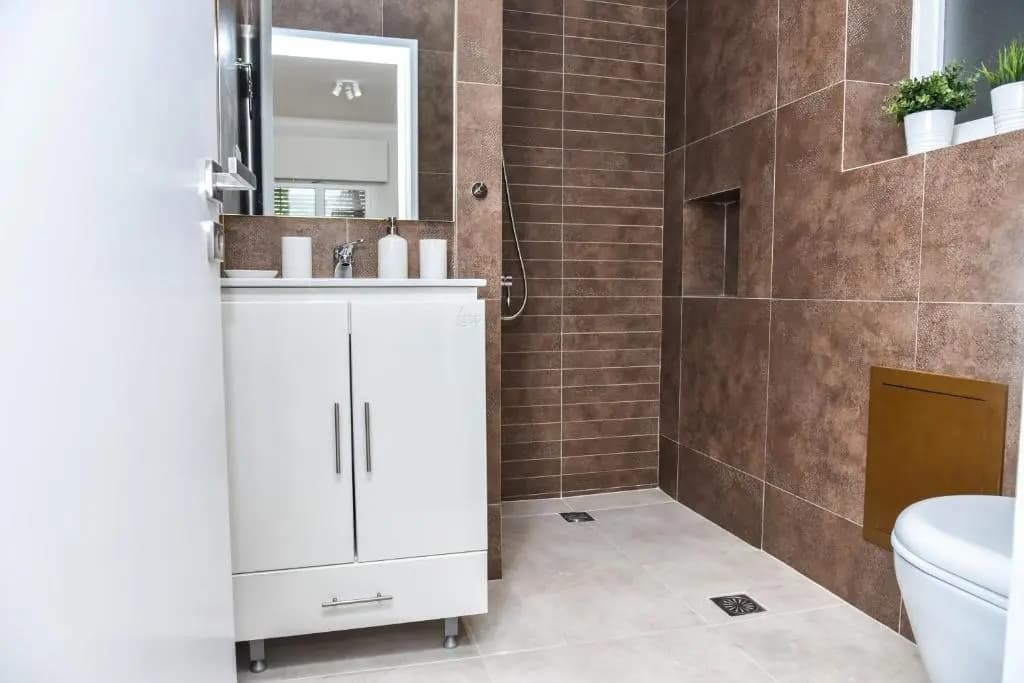 Modern Apartment at Exarchia 1 bed 2 pers - photo 8