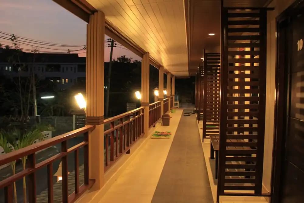 OYO 844 the Leaf Hotel - photo 7
