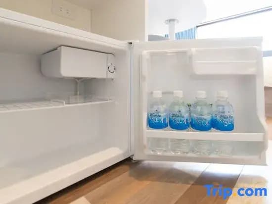 Near Ikebukuro, Tokyo | 2-min Walk to Nishi-Sugamo Station | Entire Place | Up to 4 Guests - photo 3