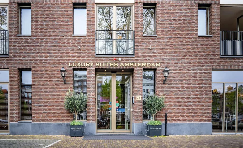 Luxury Suites Amsterdam - Member of Warwick Hotels - photo 1
