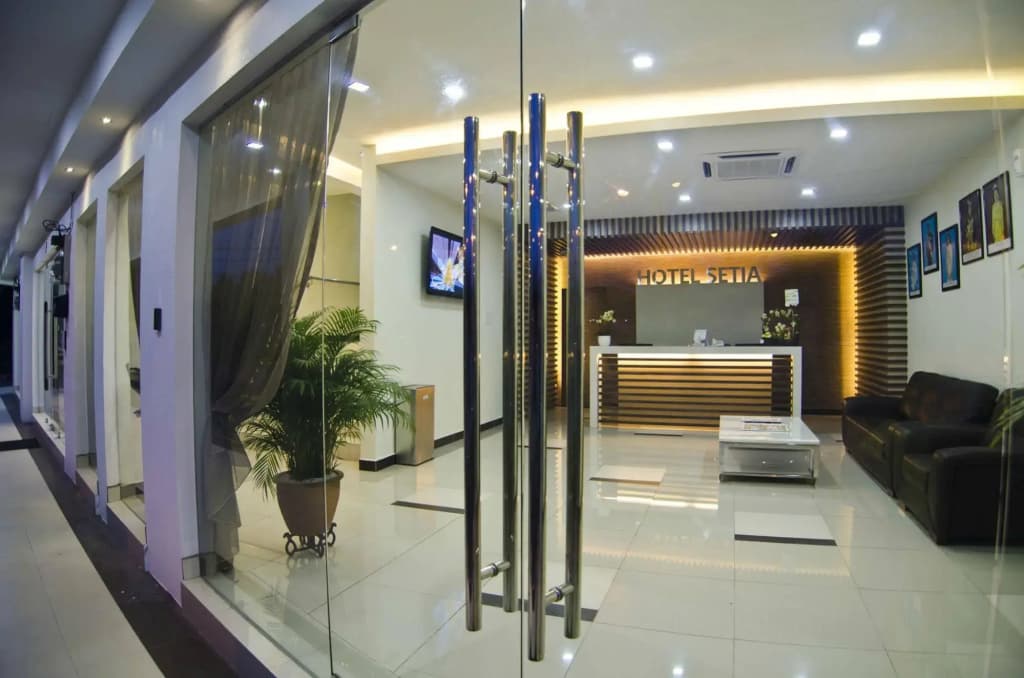 Hotel Setia - photo 2