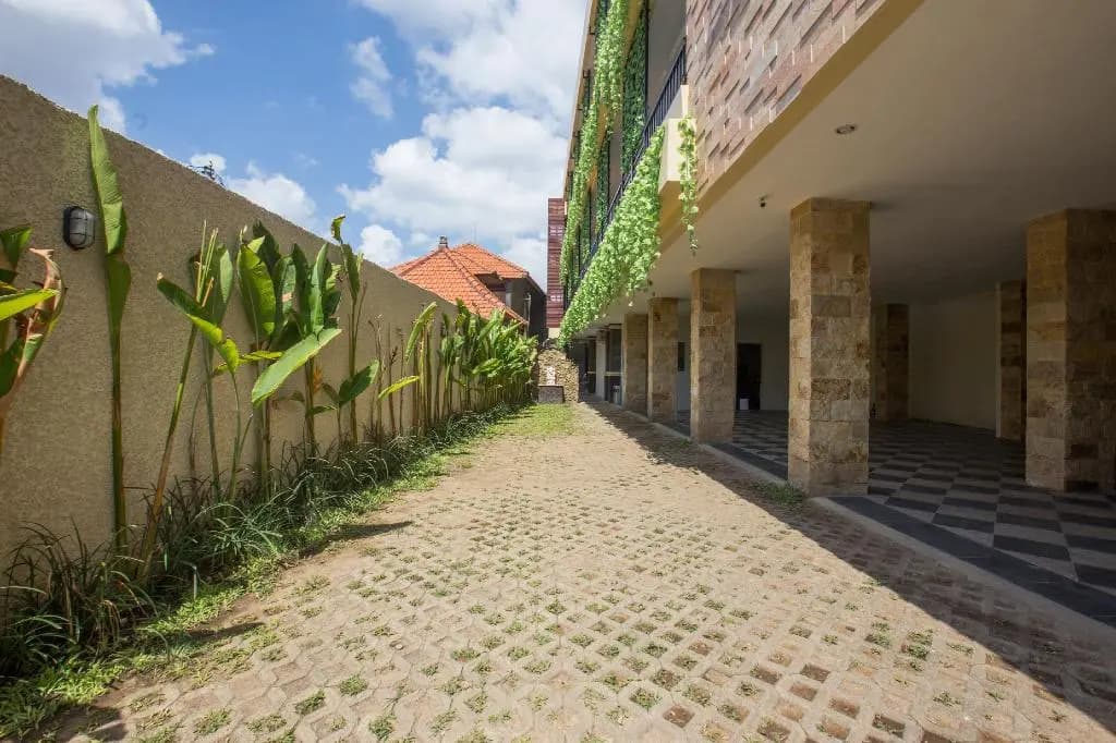 Oyo 1949 Vrindavan Residence - photo 10