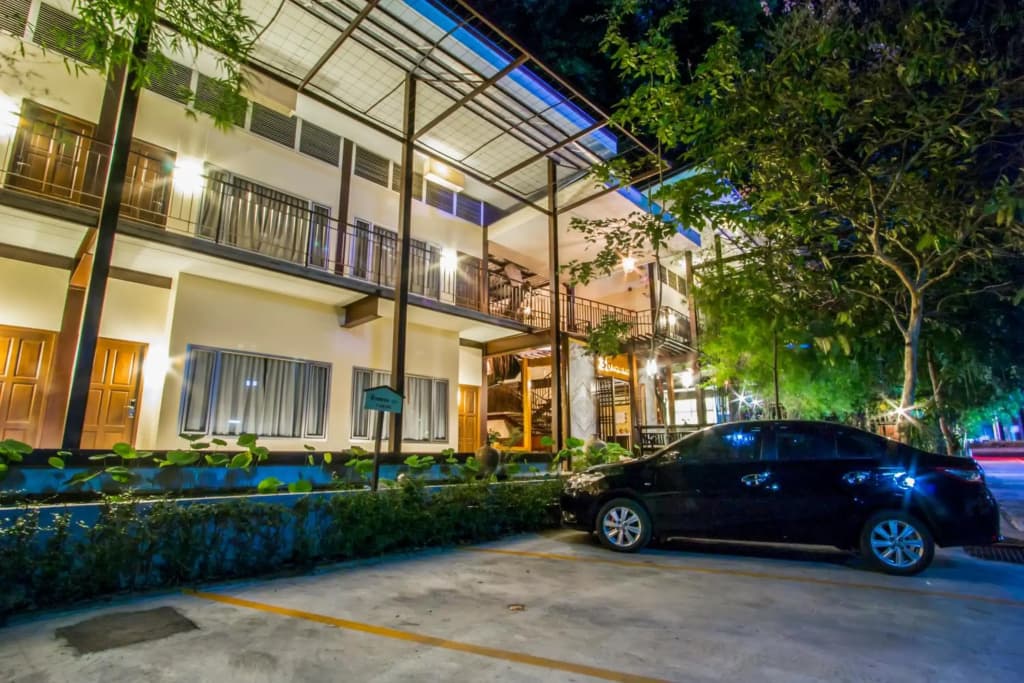 3b Boutique Bed & Breakfast - photo 13