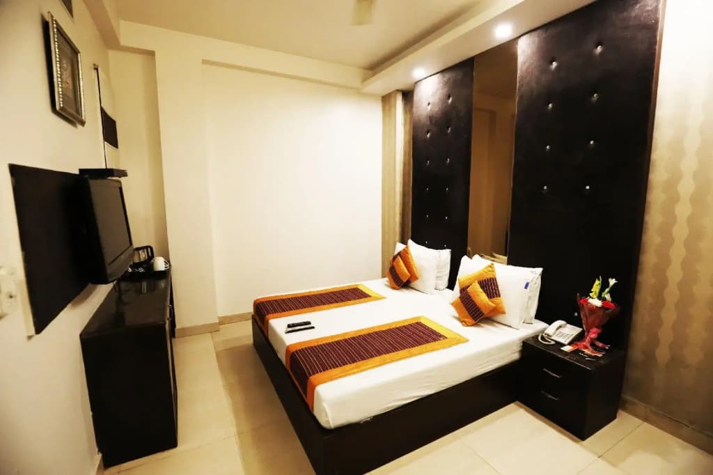 Hotel Yug Villa - photo 19