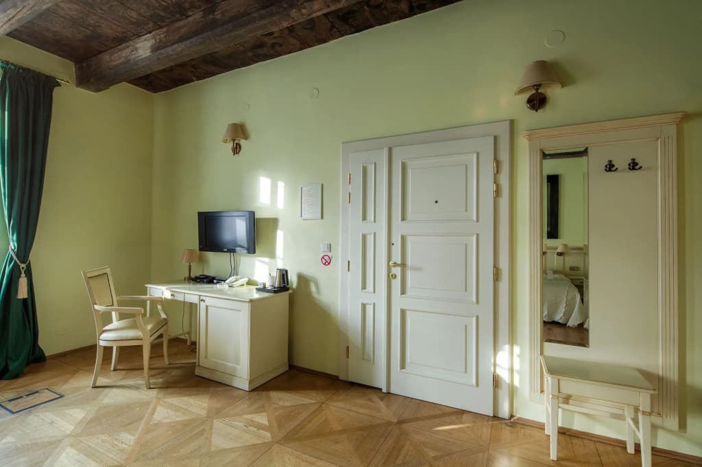 Tyn Yard Residence - photo 4