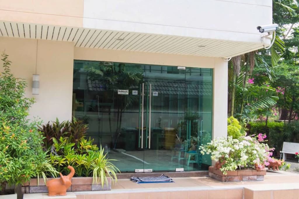 Jitthamas Residence - main photo