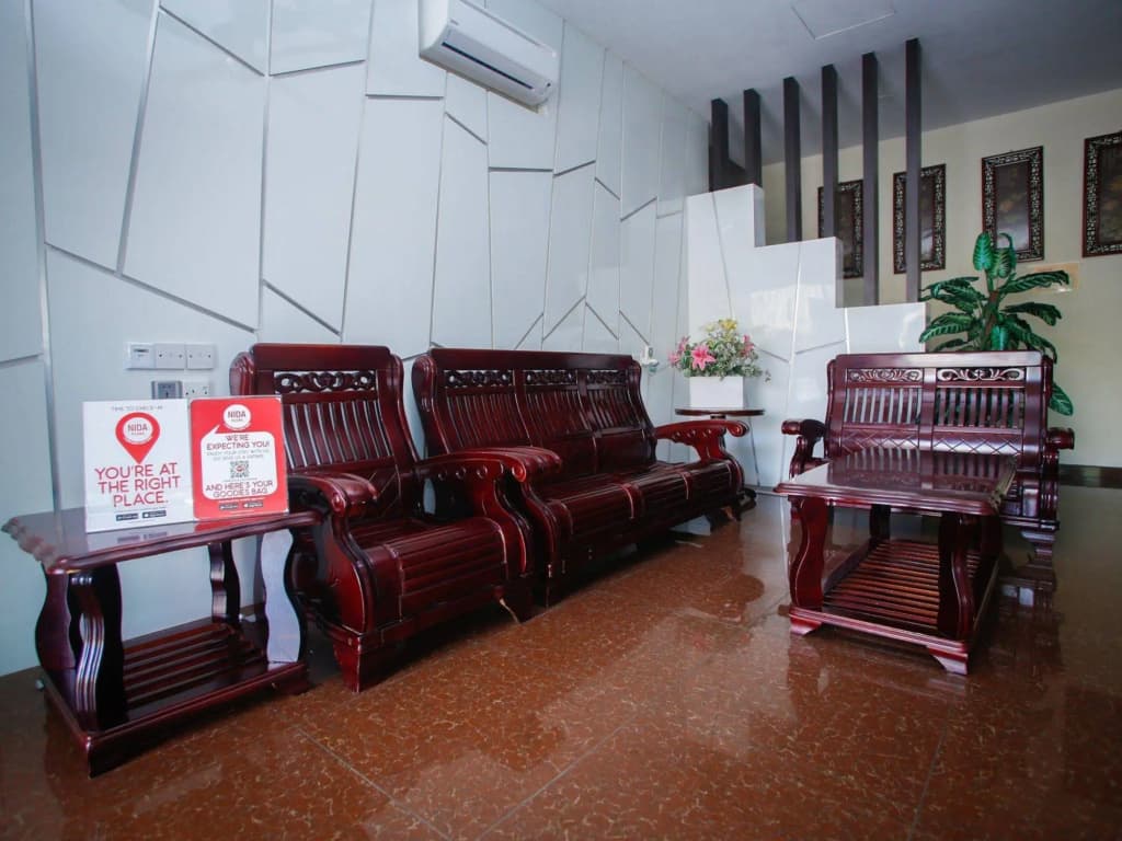 Hotel Seri Nilai - photo 2