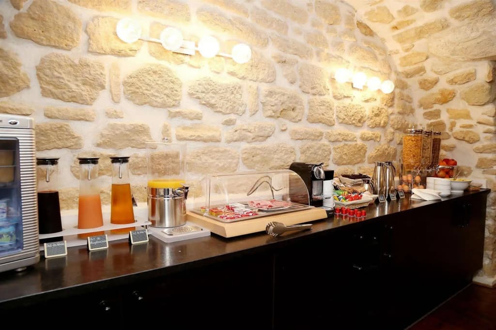 Hotel Maison Saintonge - photo 11