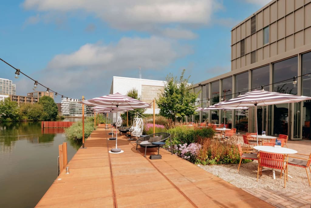 YOTEL Amsterdam - photo 18