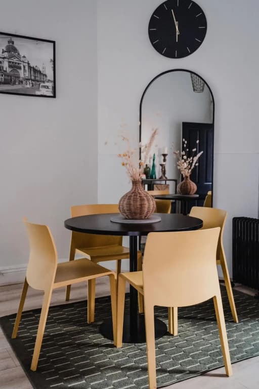 Your home on Smith St Collingwood (With Parking) - photo 14