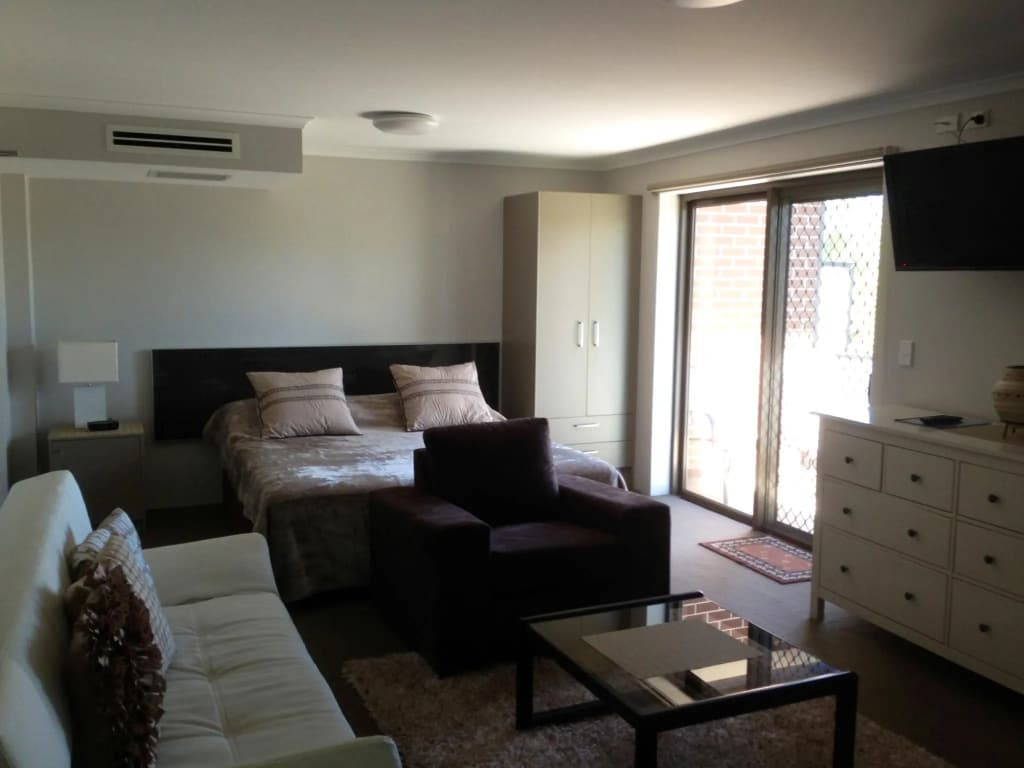 Strathfield Executive Accommodation - photo 2