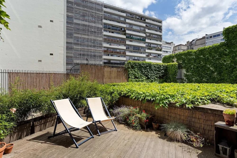 Bright and Modern Apt With Patio in Paris 18th! - photo 11