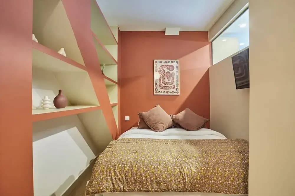 Apartment in the Center of Paris/montmartre - photo 2