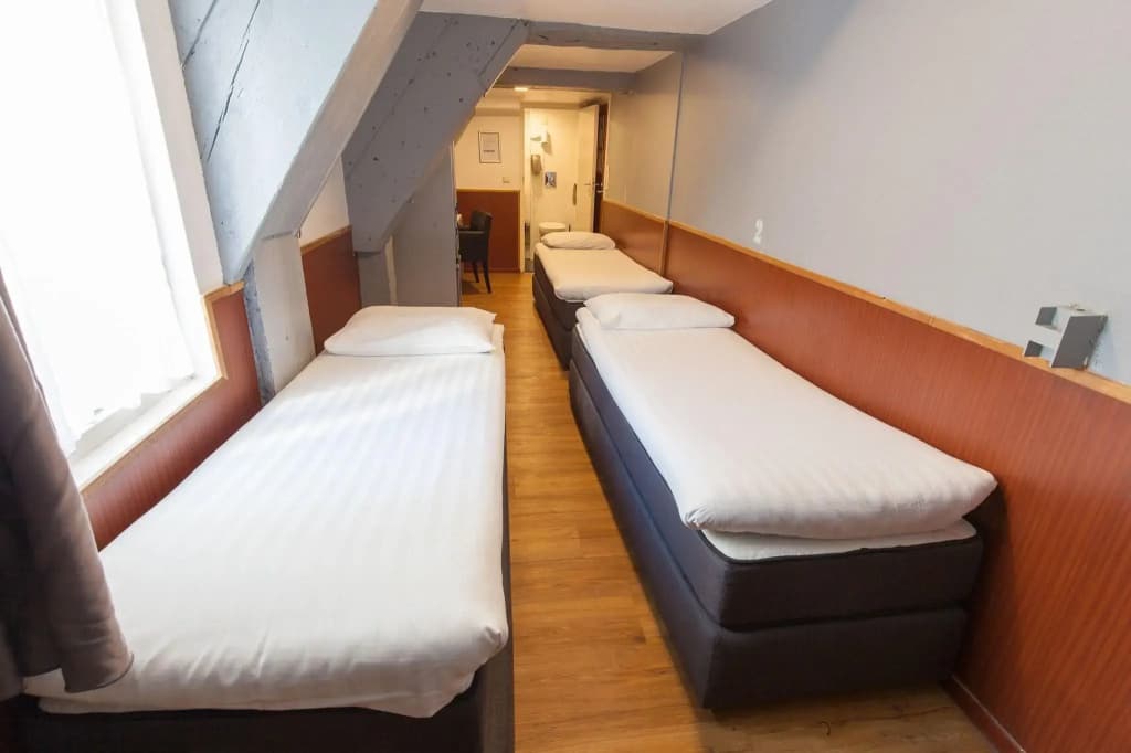 Travel Hotel Amsterdam - photo 39