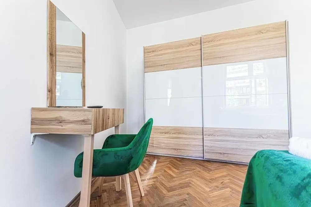 3BR Apt 15 Min from Landstraße Hub - photo 11