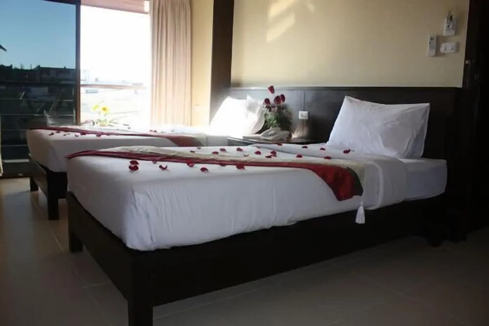 Starbeach Guest House - photo 4