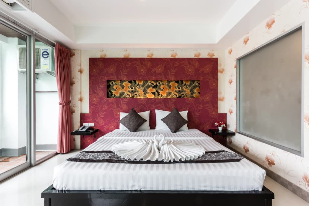 7Q Patong Beach Hotel - photo 3