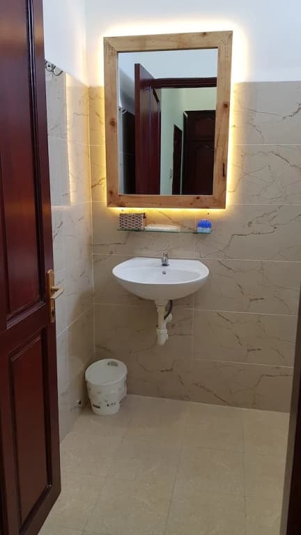 White House Hostel - photo 13