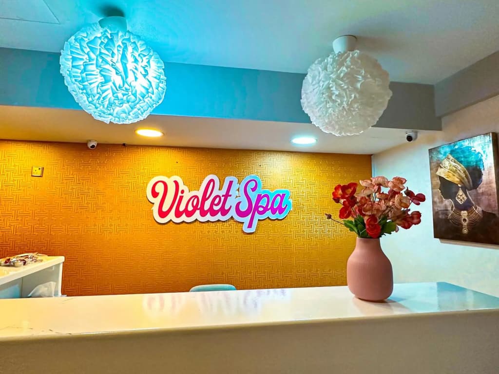 Victoria Hotel - photo 2