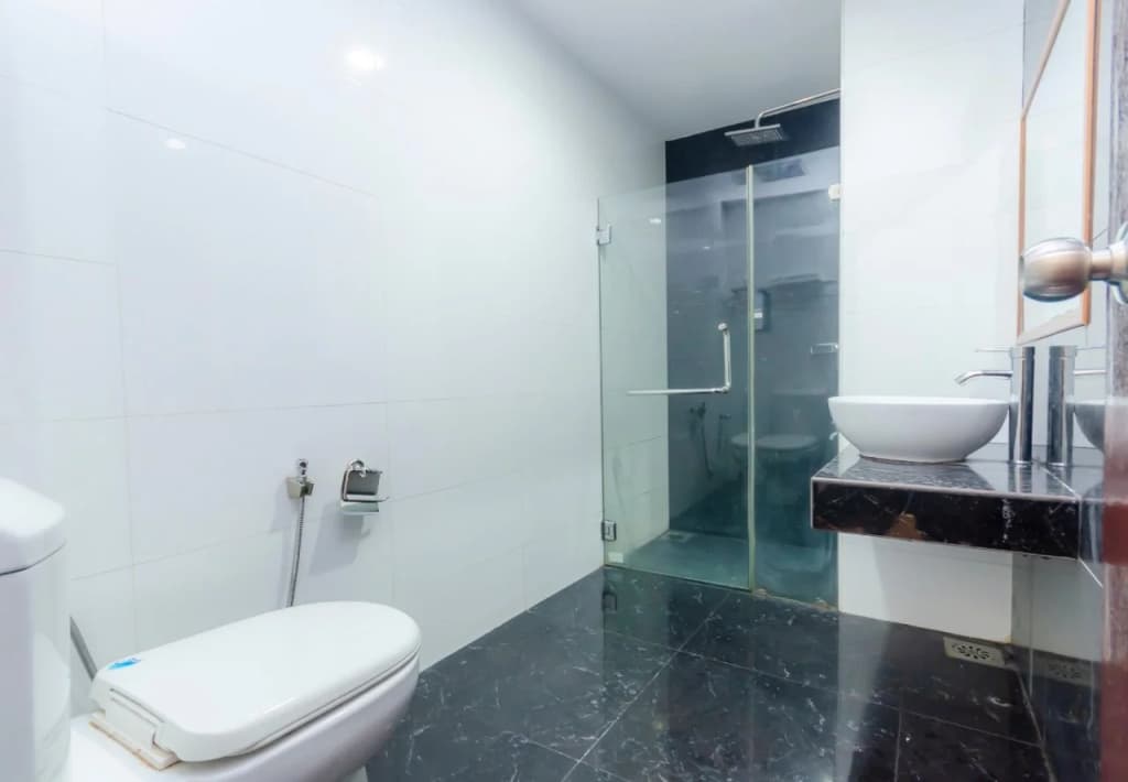 WF Hotel - photo 7