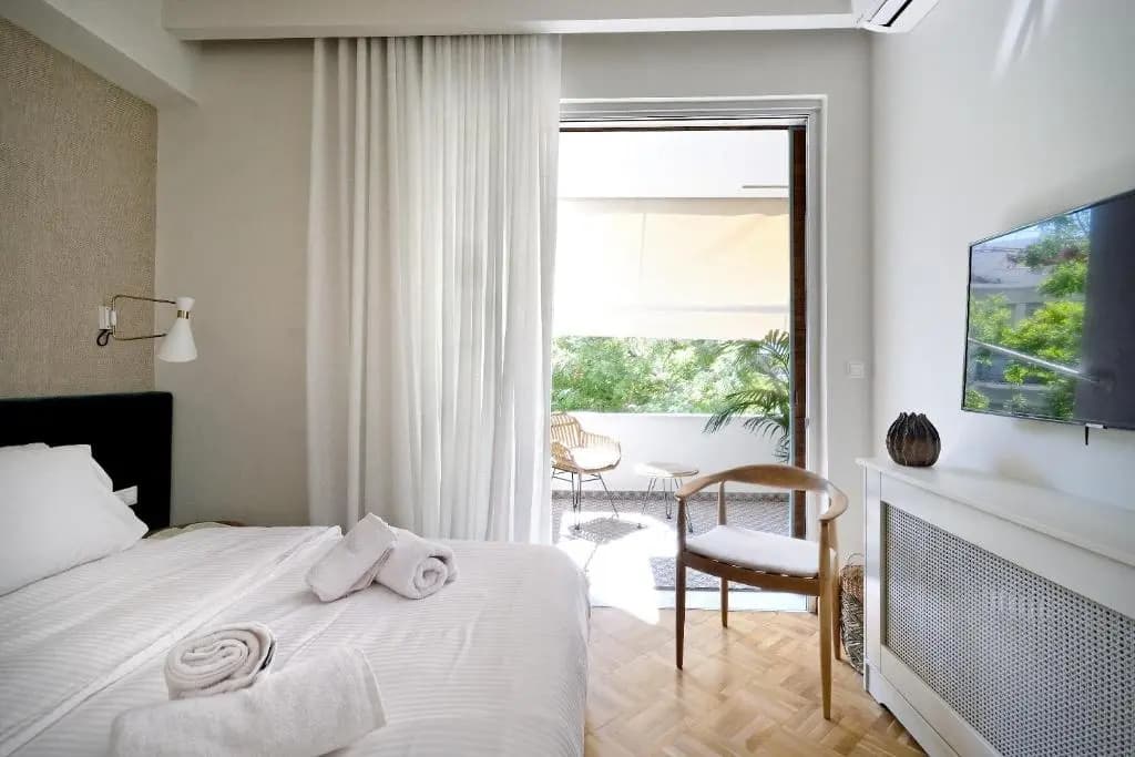 The Fancy Philosopher Apartment - photo 1