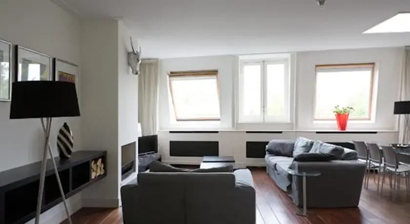 The Four Flats - photo 2