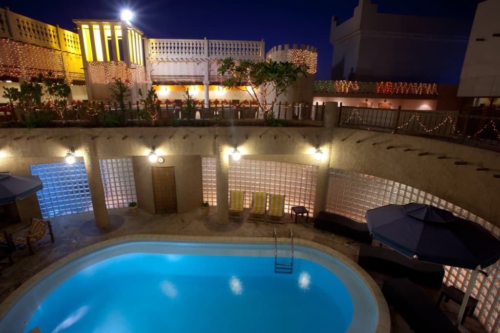 Al Liwan Suites - photo 13