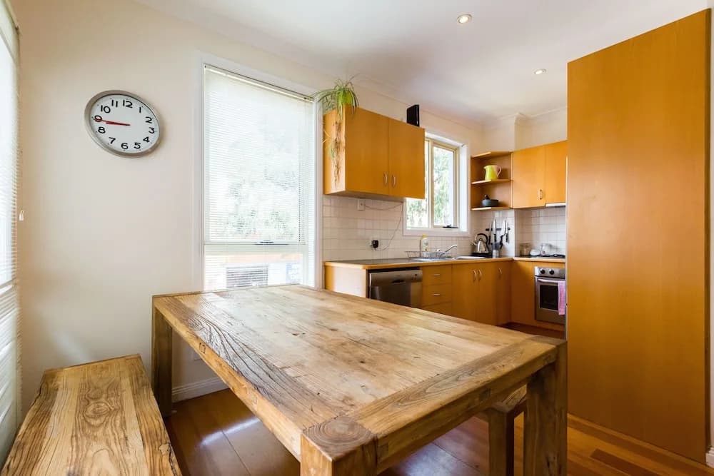 KIM, 2BDR West Melbourne Apartment - photo 14