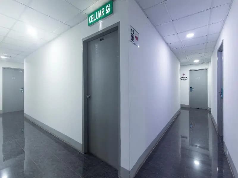 Lux Hotel - photo 11