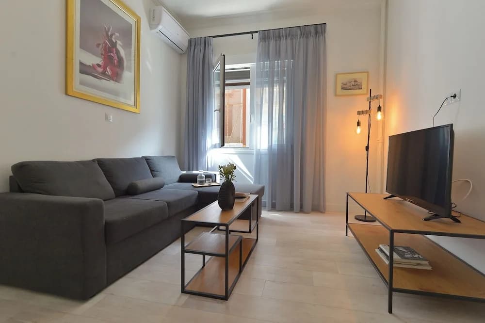 Alter Ego Apartments - photo 3