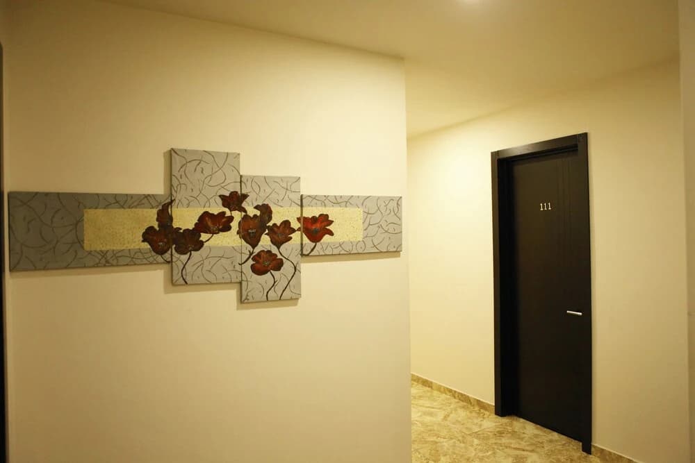 Hotel Stay - photo 10