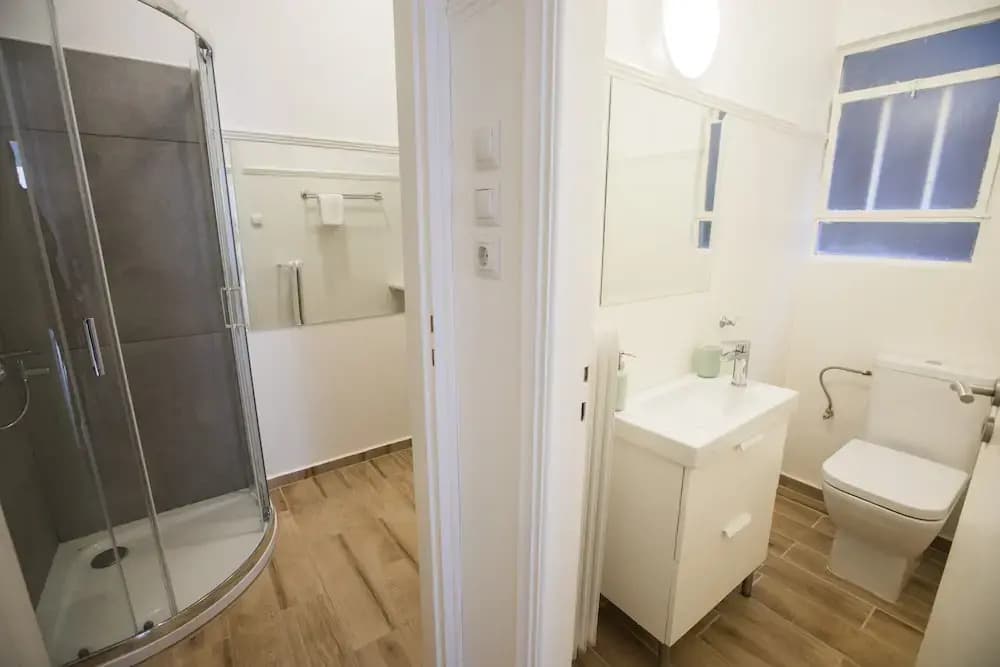 Olala Cool Apartment - photo 8