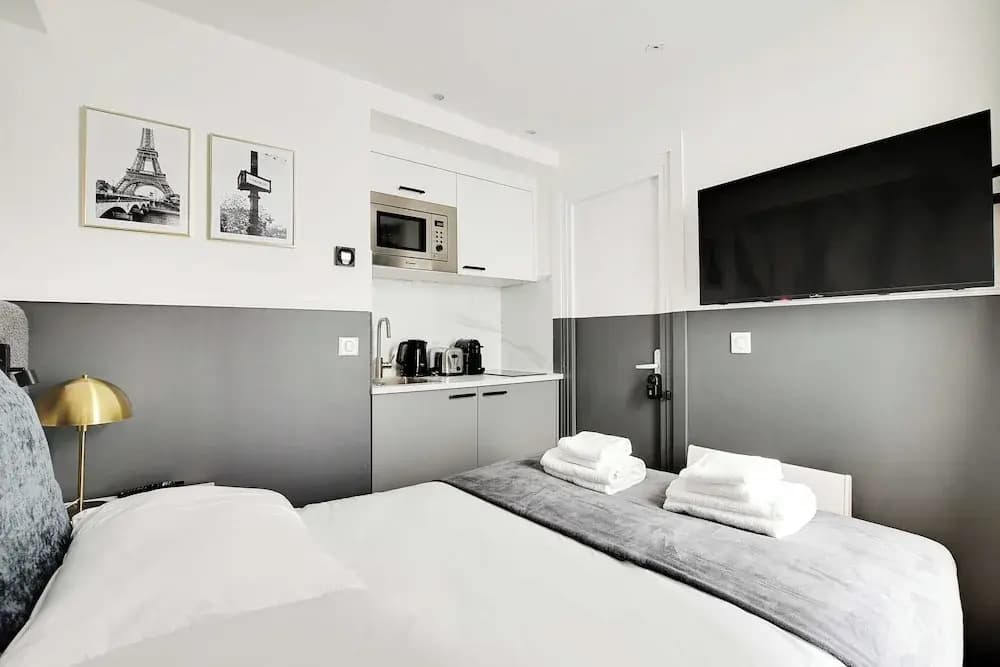 Comfort for 2P With A/C - Near Montmartre - photo 2