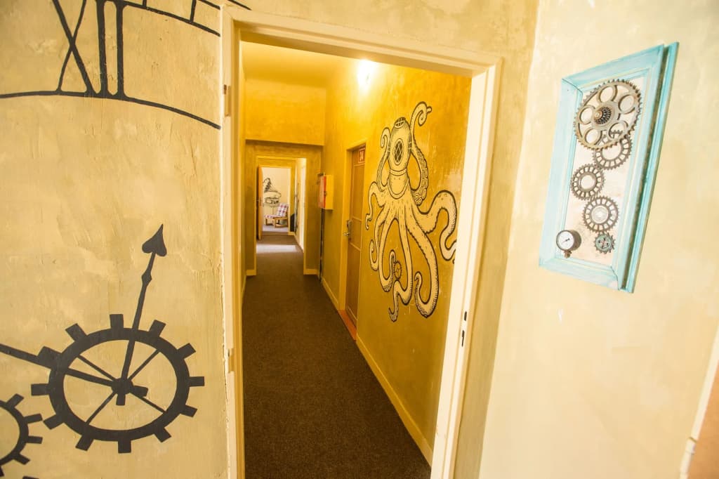 Hostel Advantage - photo 10