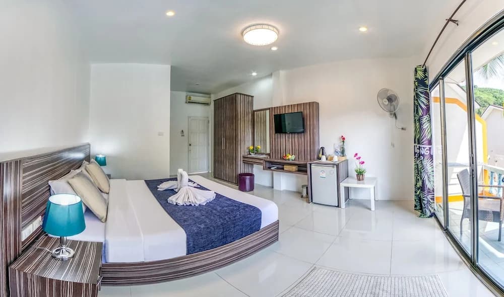 The Coconut Resort - photo 15