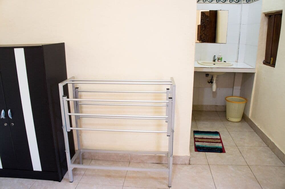 Ayu Bella Guest House - photo 12