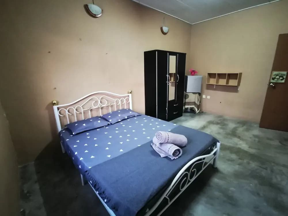 2Coconuts Hostel - main photo